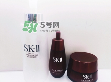 sk2大紅瓶和小紅瓶哪個好？sk2大紅瓶和小紅瓶區(qū)別