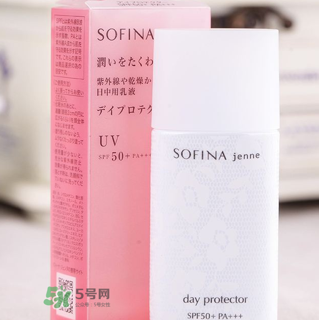 蘇菲娜白蕾絲防水嗎？蘇菲娜白蕾絲悶痘嗎？