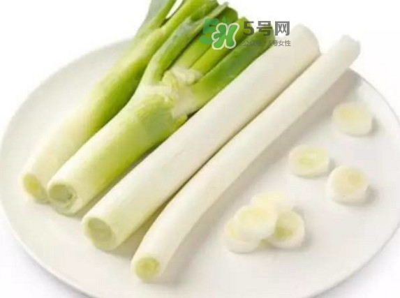 大蔥怎么去除農(nóng)藥殘留？大蔥怎么清洗干凈