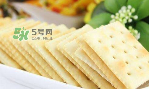 孕婦能吃蘇打餅干嗎？孕婦吃蘇打餅干好嗎？