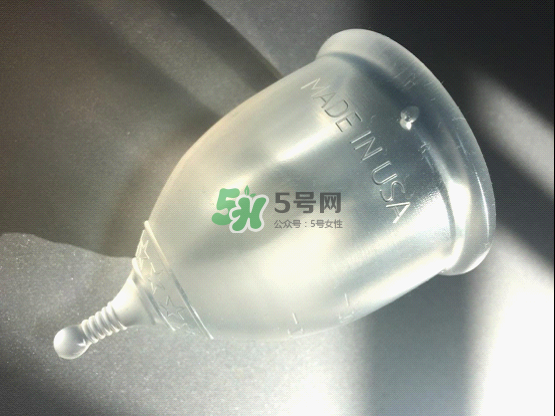 衛(wèi)生棉條和衛(wèi)生巾哪個好？衛(wèi)生棉條和衛(wèi)生巾的區(qū)別