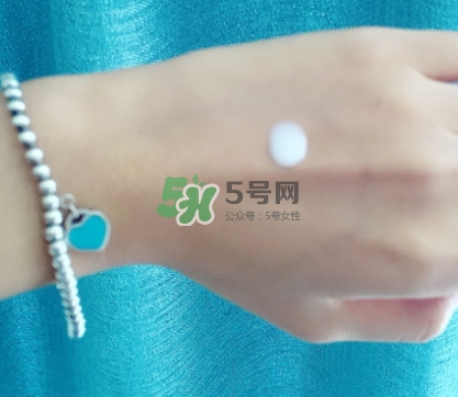 olay小白瓶有哪些版本？olay小白瓶版本區(qū)別