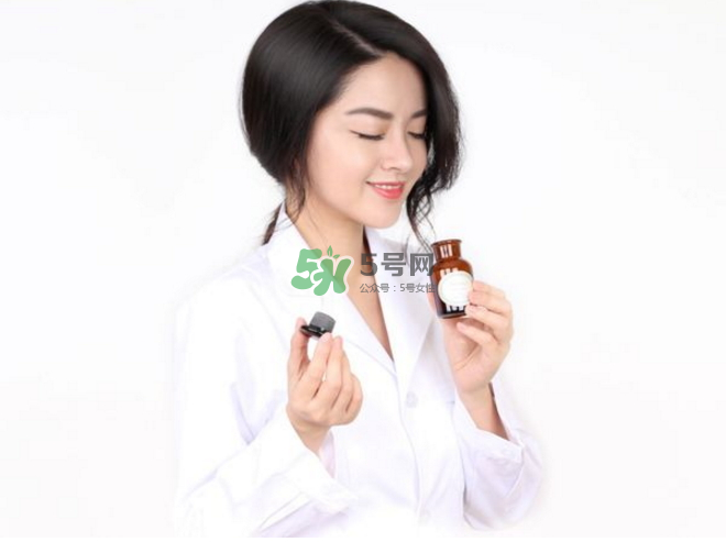 刷酸爆痘怎么辦？刷酸爆痘要不要繼續(xù)刷？