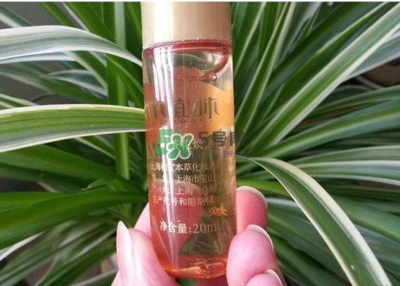 相宜本草山茶花系列怎么樣？相宜本草山茶花系列適合什么年齡？