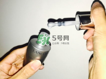 蘭蔻小灰瓶怎么用？蘭蔻小灰瓶眼部精華使用方法