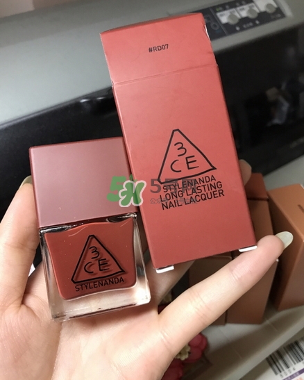 小編推薦秋冬必敗土色指彩！摩登先生、3CE都榜上有名