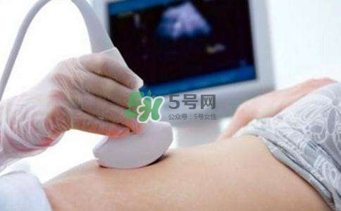 臍帶繞頸是什么原因造成的？臍帶繞頸是多休息還是多運動？