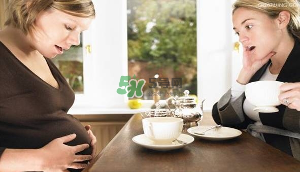 孕婦肚子硬邦邦的怎么回事？孕婦肚子硬生男生女？