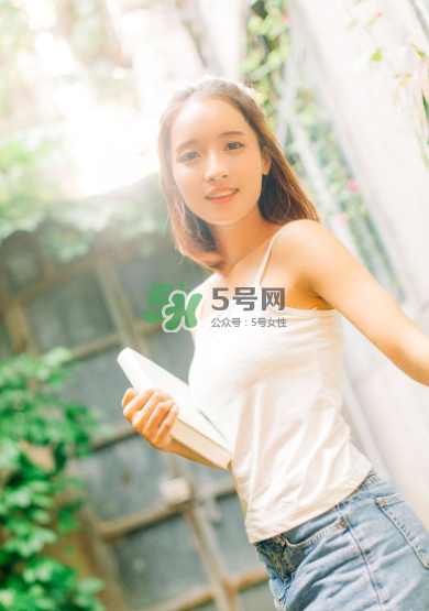 女金膠囊經(jīng)期可以吃嗎？女金膠囊什么時(shí)候吃最好？