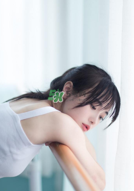 女金膠囊經(jīng)期可以吃嗎？女金膠囊什么時(shí)候吃最好？