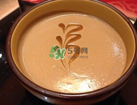 芝麻醬和花生醬哪個(gè)好？芝麻醬和花生醬的區(qū)別