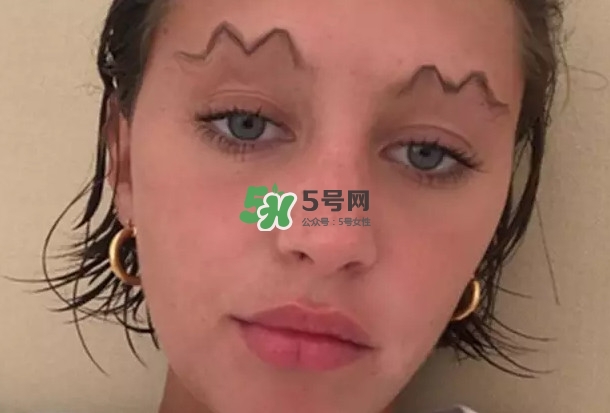 波浪眉是怎么畫(huà)的？為什么流行波浪眉？