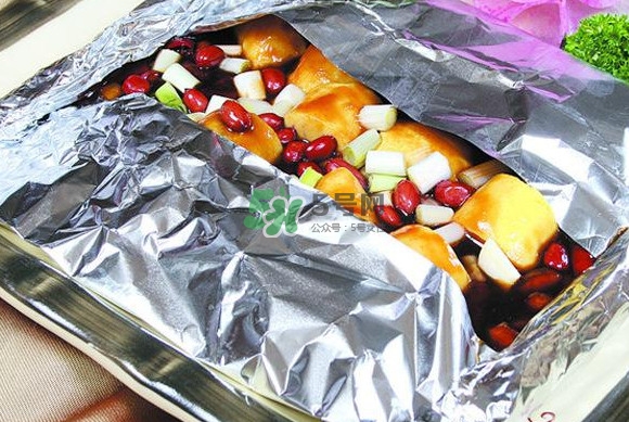 錫箔紙用哪一面？錫箔紙有正反面嗎