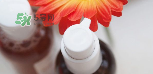 科顏氏金盞花潔面啫喱好用嗎？金盞花潔面是氨基酸嗎？