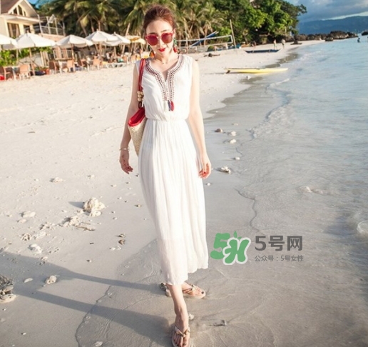 十月份去泰國穿什么衣服？10月份去泰國穿衣搭配