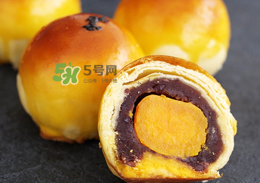 蛋黃酥多少錢一個？蛋黃酥多少錢一盒？