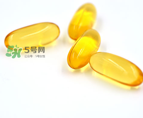 魚肝油可以空腹吃嗎？空腹可以吃魚肝油嗎？