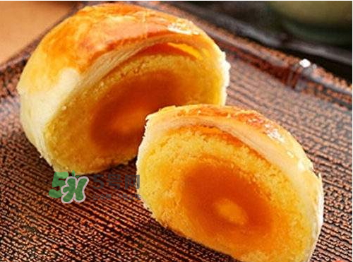 蛋黃酥烤多長時(shí)間最好？蛋黃酥烤多久？