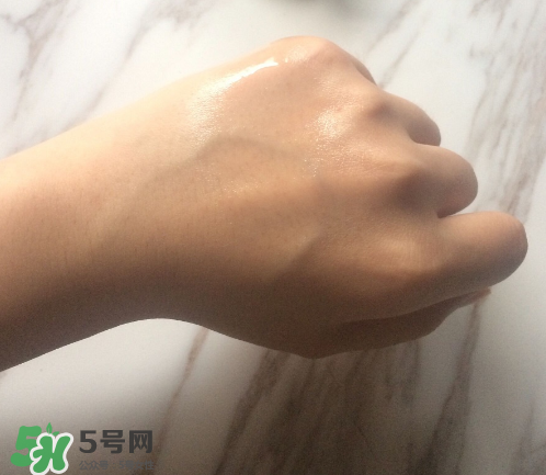 bobbi brown卸妝油好用嗎？芭比波朗卸妝油怎么樣？