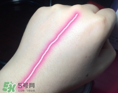 自然堂粉紅素顏霜怎么用？自然堂粉紅素顏霜使用心得