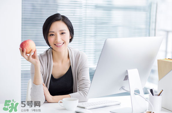 低血糖跟胖瘦有關(guān)系嗎？低血糖跟血壓有關(guān)系嗎？