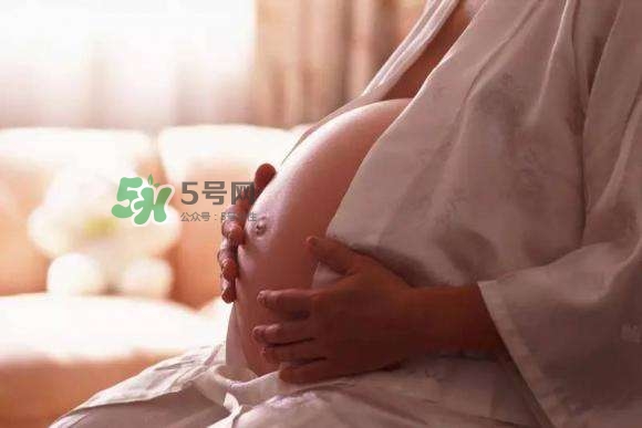 孕晚期肚子有規(guī)律的跳動(dòng)是胎動(dòng)嗎？