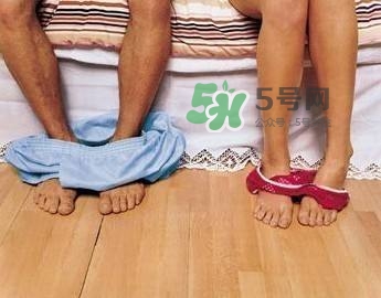 用潤滑劑多了會(huì)怎樣？用潤滑劑會(huì)有婦科病嗎？