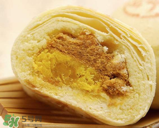 ?蛋黃酥可以不用豬油嗎？蛋黃酥用什么油好？