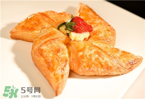 早餐吃面包會(huì)胖嗎？早餐吃面包好不好？