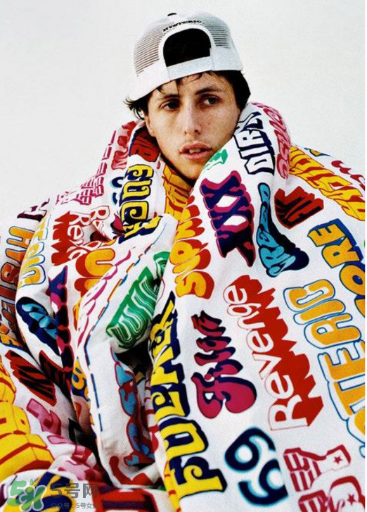 supreme與hysteric glamour2017秋冬聯(lián)名怎么樣_好看嗎？