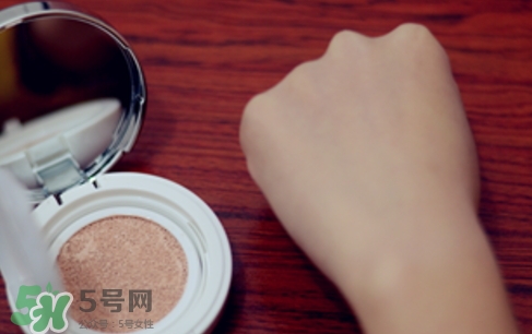 美康粉黛氣墊bb怎么樣？美康粉黛氣墊bb毀容