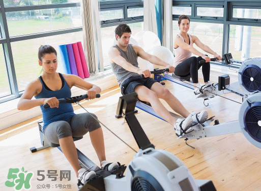 劃船機(jī)是有氧運(yùn)動嗎？劃船機(jī)是有氧還是無氧？