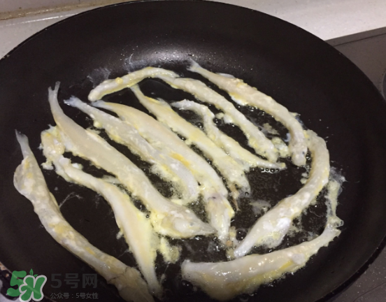 銀魚可以煲粥嗎？銀魚可以包餃子嗎？