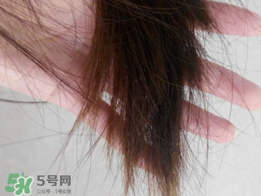 護(hù)發(fā)精油要洗嗎？護(hù)發(fā)精油要不要洗