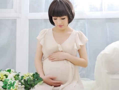 大腿長了妊娠紋怎么辦？為什么大腿外側(cè)有條紋？