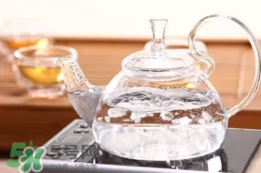 自來水可以直接喝嗎？自來水可以直接飲用嗎