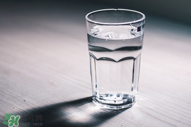 飲用水是什么水？飲用水喝什么水好