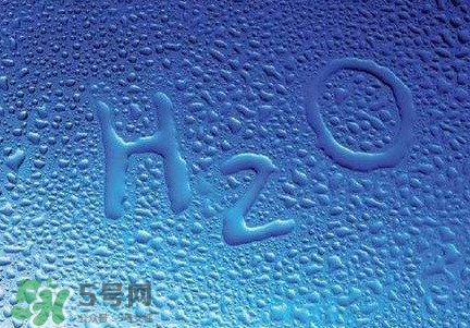 自來(lái)水到底能不能喝？自來(lái)水有哪些危害