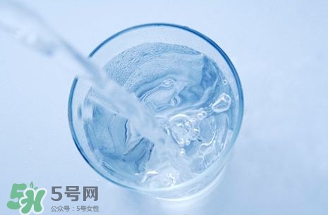 凈化水可以養(yǎng)魚嗎？凈化水可以沖奶粉嗎