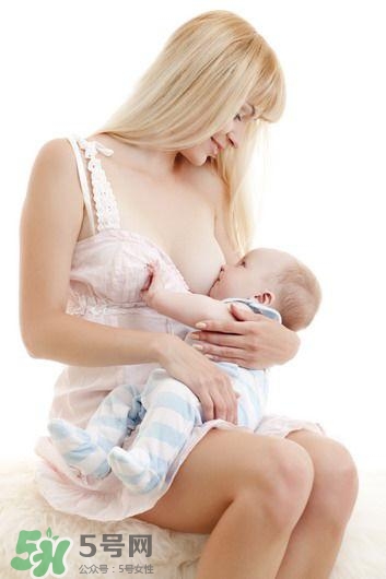 母乳喂養(yǎng)期間感冒了怎么辦？感冒了還能喂母乳嗎？