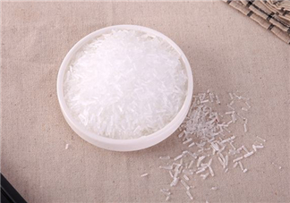 味精和雞精哪個(gè)更健康？味精和雞精哪個(gè)對身體危害大？