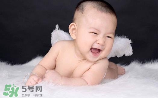 寶寶午睡多長時(shí)間才好？寶寶午睡的最佳時(shí)間