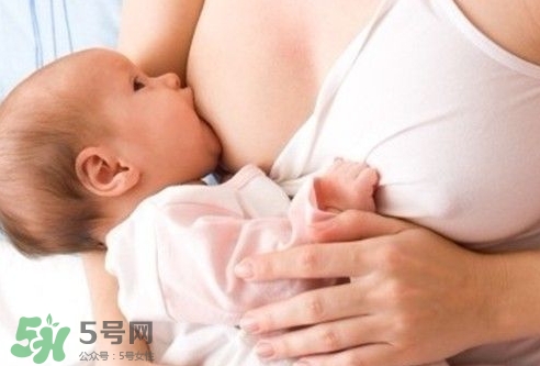 要上班了寶寶吃母乳怎么辦？要上班了寶寶不吃奶瓶怎么辦？