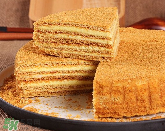 俄之戀和雙山哪個(gè)好吃？俄之戀提拉米蘇有幾種口味