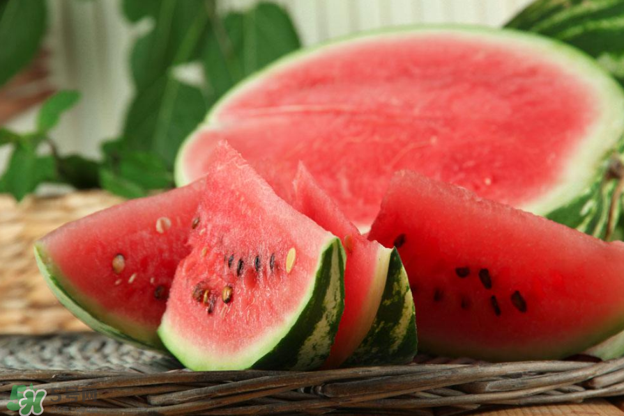 秋季養(yǎng)生食譜有哪些？秋季健康靠這些