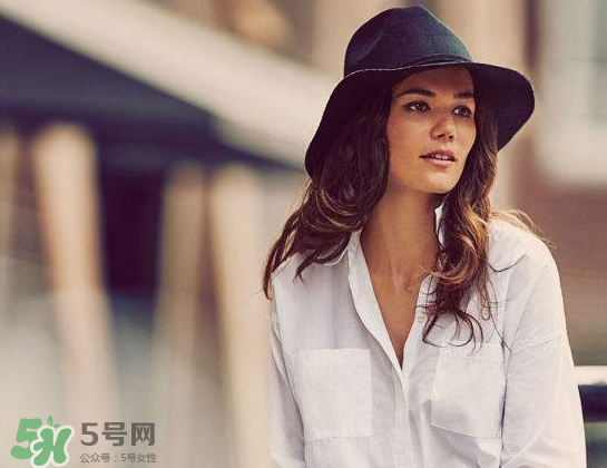 abercrombie fitch是什么牌子？abercrombie fitch價位