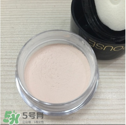 ILISYA柔色定妝蜜粉多少錢？ILISYA柔色定妝蜜粉怎么樣？