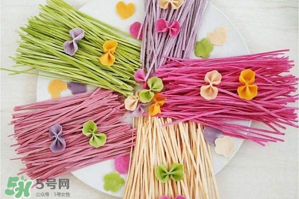 寶寶多大能吃調(diào)料？給寶寶輔食加調(diào)料的原則