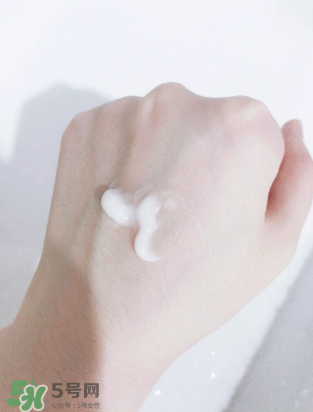 Aveeno護(hù)手霜怎么樣？Aveeno護(hù)手霜測(cè)評(píng)