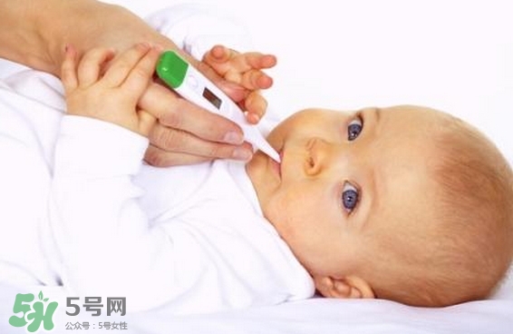 寶寶發(fā)燒睡著了還要物理降溫嗎-怎么降溫？